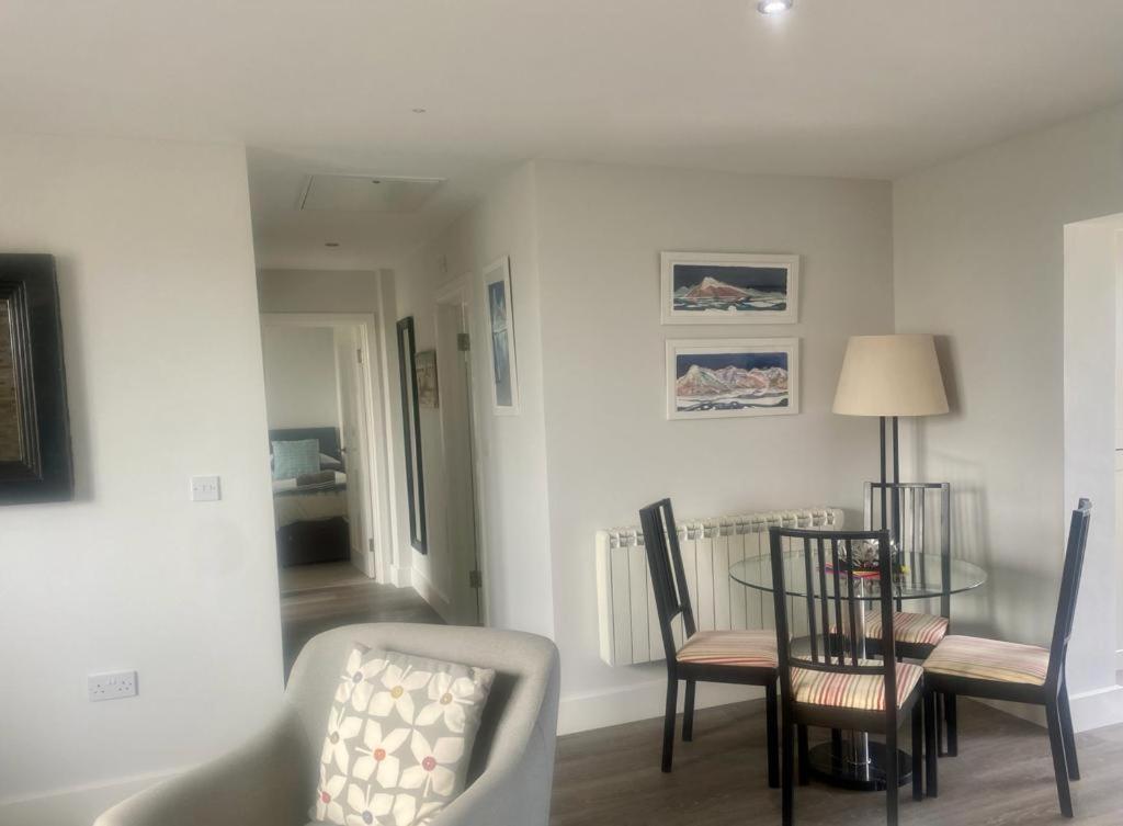 2 Bedroom Cottage Sleeps 4, With Pool Use, Sennen Exterior foto